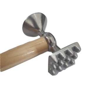 MARTELO PARA CARNE CABO MADEIRA 21CM em Pinhalzinho SP