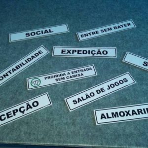 PLACA DE SINALIZAÇÃO *INOX 250X200MM